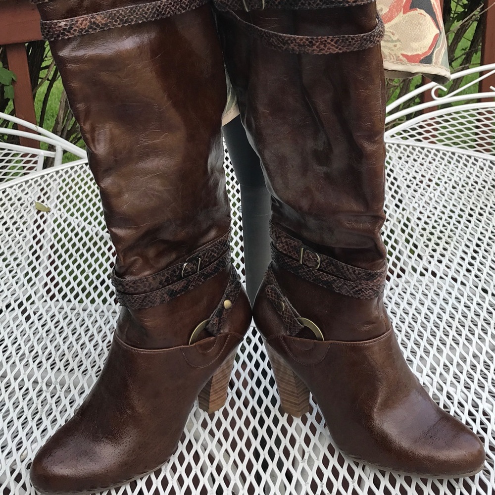 Brand new Bass-Bordeaux boots